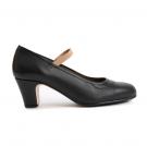 Flamenco dance shoe amateur