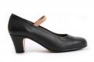 Flamenco dance shoes to practice