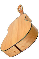 Reyes concert flamenco guitar (Lazarides)